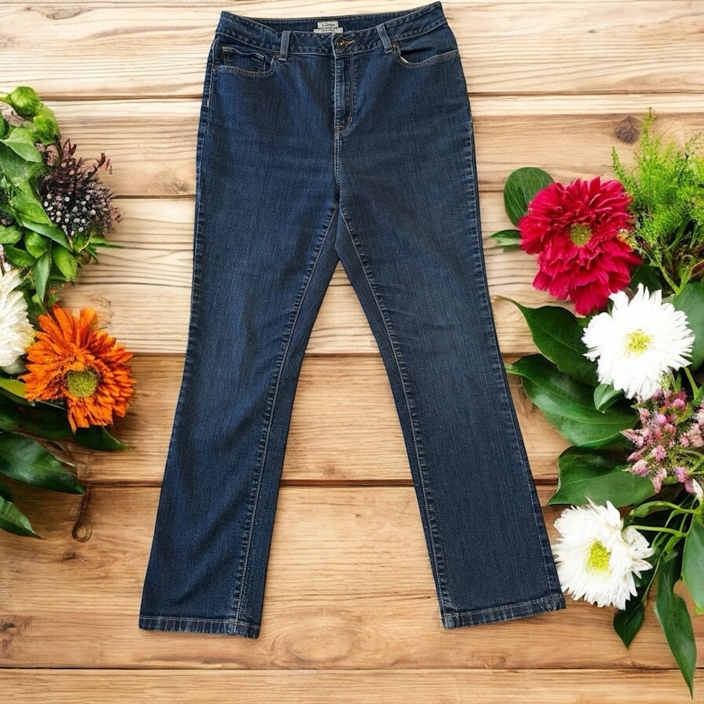 L L Bean Classic Fit Jeans Womens Size 12 Regular Blue Denim High-Rise Comfort
